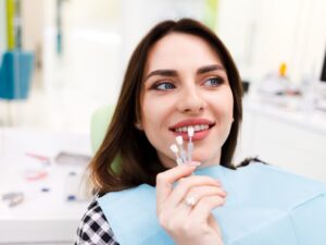woman at the dentist with veneers